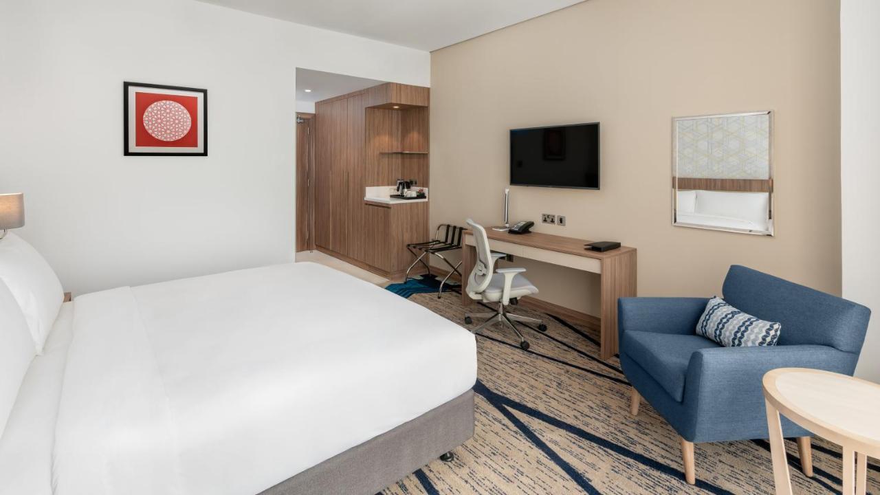 Holiday Inn & Suites Al Jubail By Ihg Al Fanatir Exterior foto